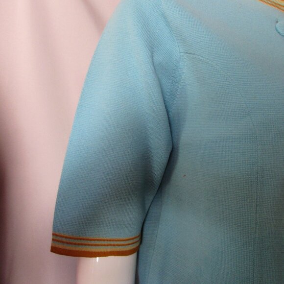 Classic Wool Knit Top and Skirt Made in Italy - Picture 11 of 15